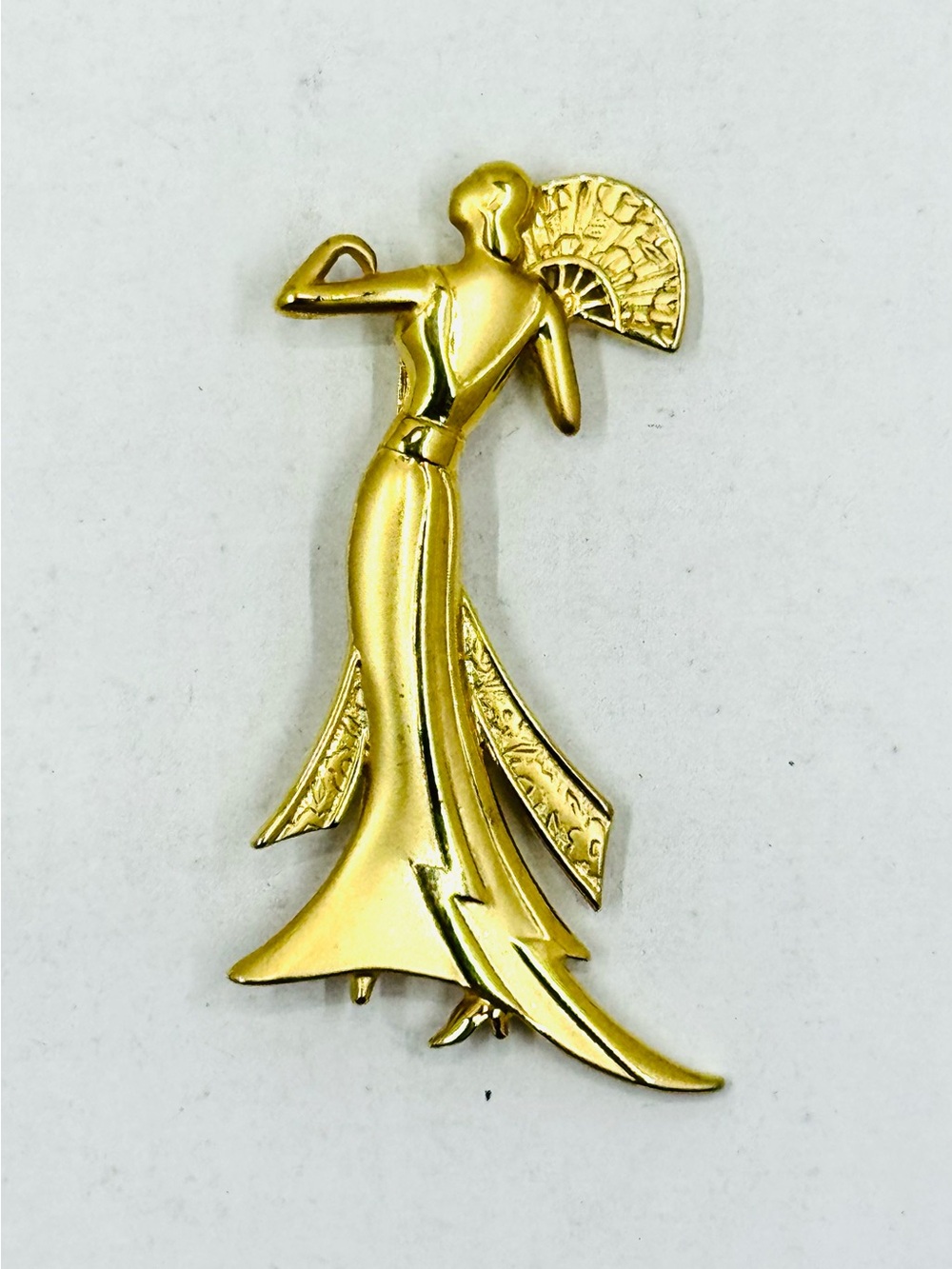 JJ Jonette Gold-Tone Lady Woman Silhouette Spanish Dancer W/Fan Brooch